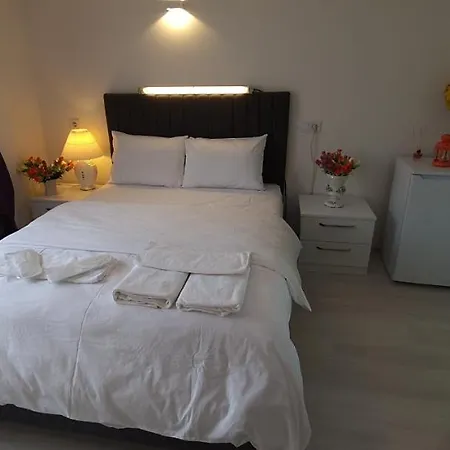 Leydi Boutique * Adalar