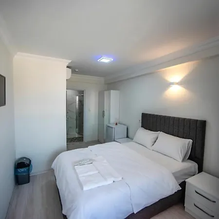 Leydi Boutique * Adalar