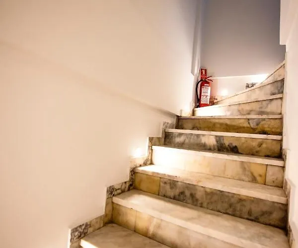 Leydi Boutique Hotel *