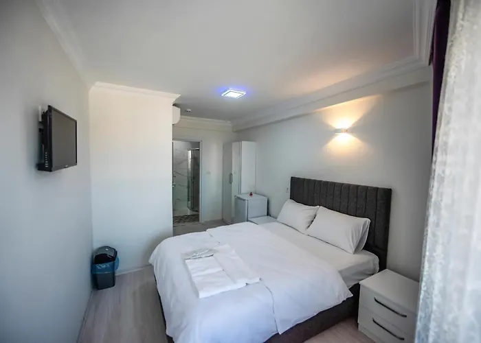 Leydi Boutique * Adalar