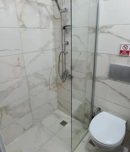 Leydi Boutique * Adalar